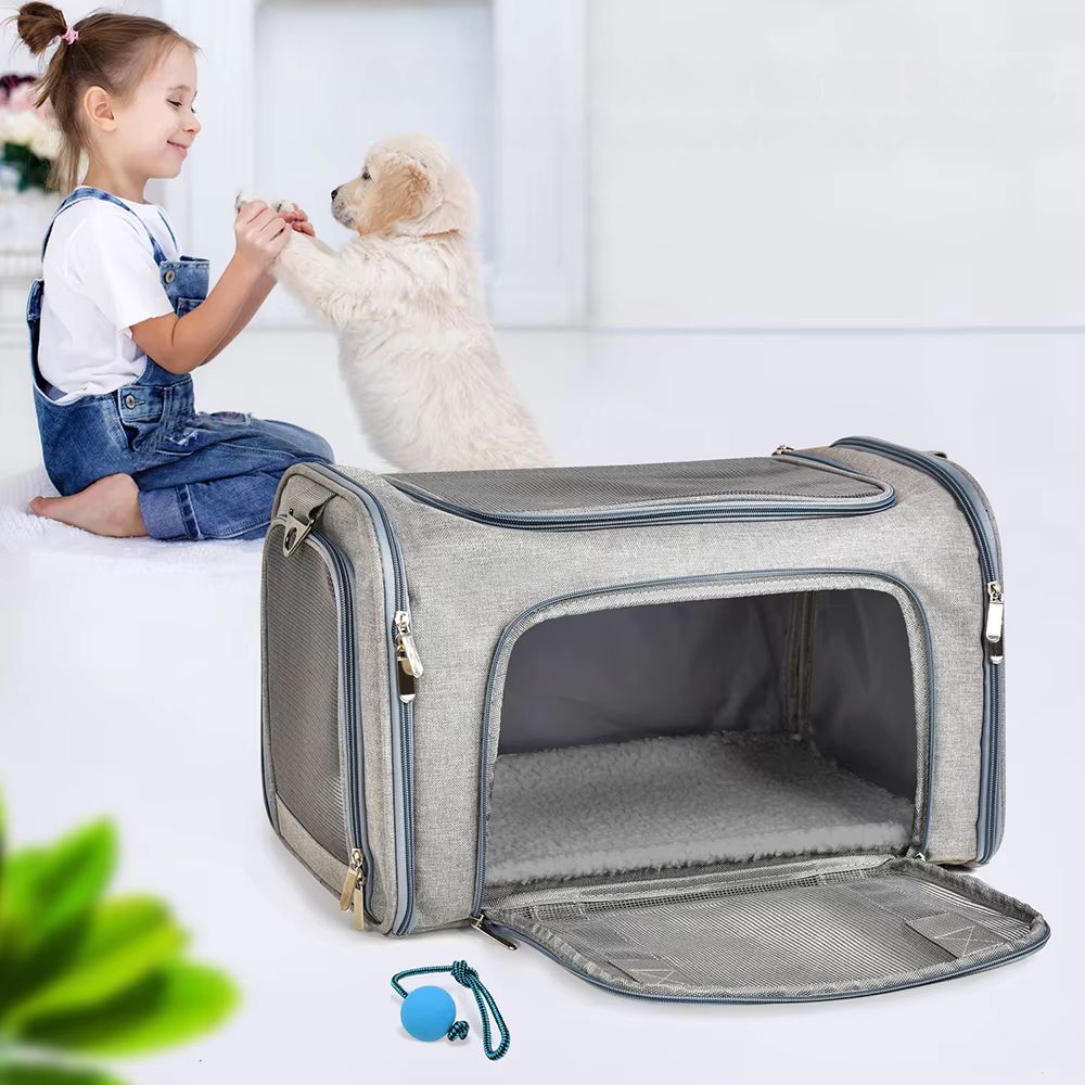 Airline Approved Pet Carrier Bag Backpack For Small Dogs and Cats_0