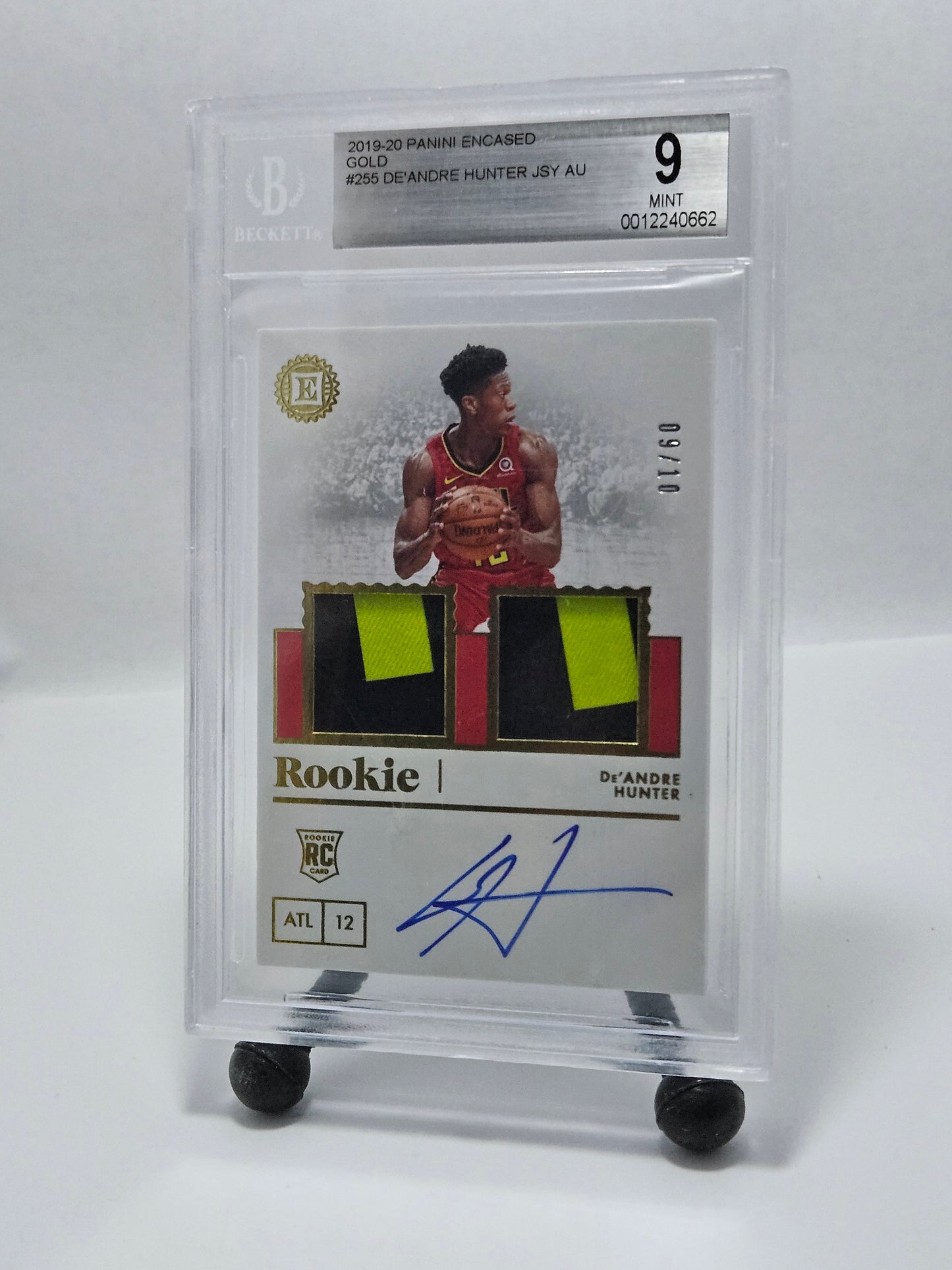 2019-20 Panini Encased #255 De’Andre Hunter Gold RPA /10 BGS 9 Mint – Atlanta Hawks